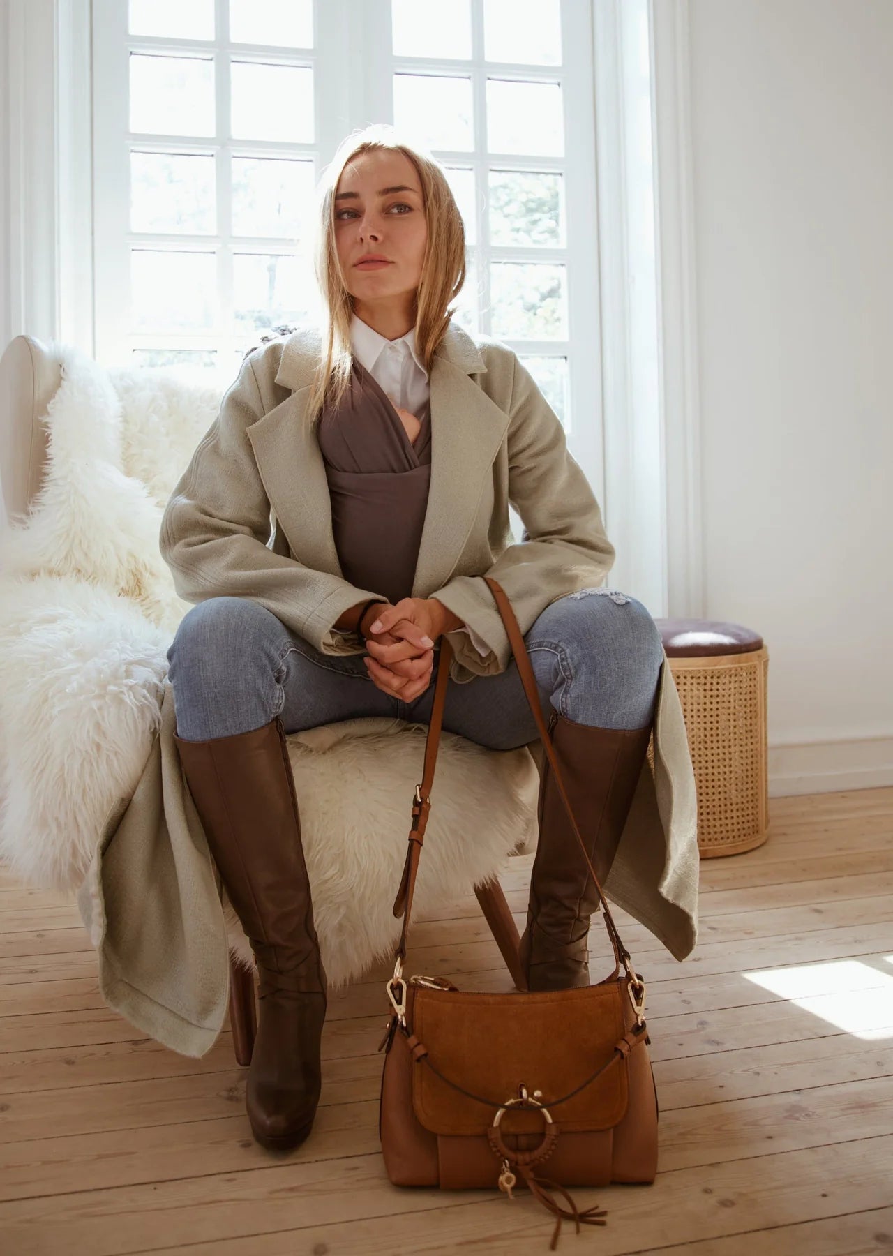 Fornessi Bæresjal (Charcoal)